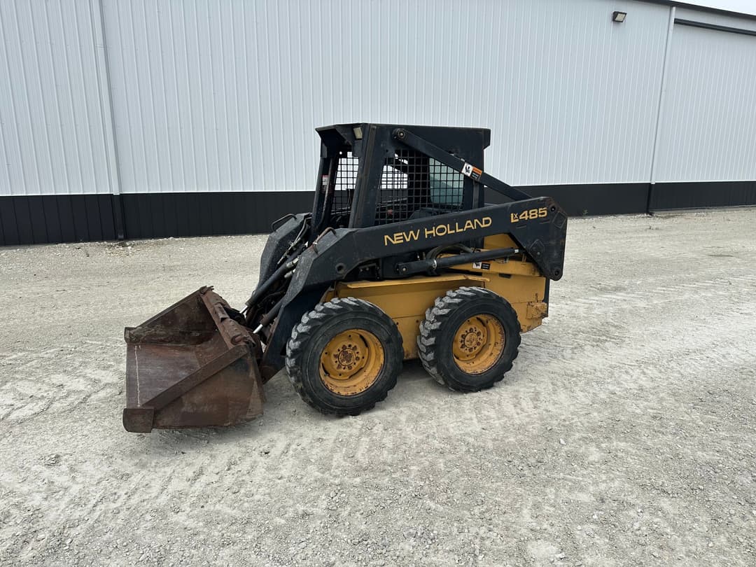 Image of New Holland L485 Primary image