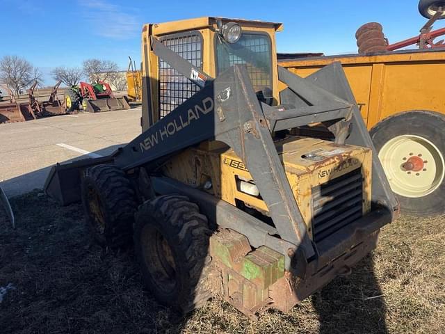 Image of New Holland L553 equipment image 1