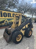 New Holland L785 Image