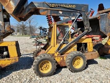 Main image New Holland L785