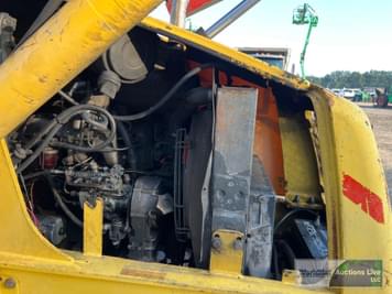 Main image New Holland LB75