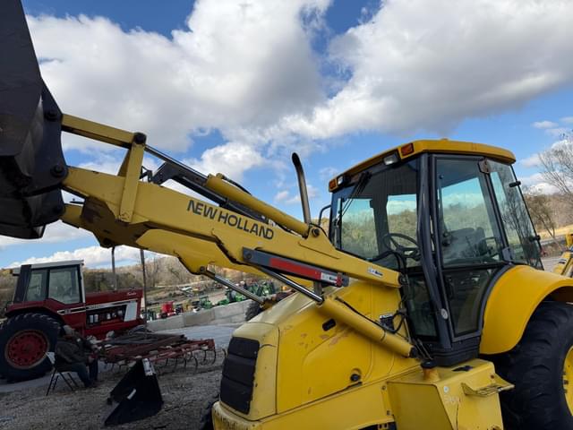 Image of New Holland LB75 equipment image 1