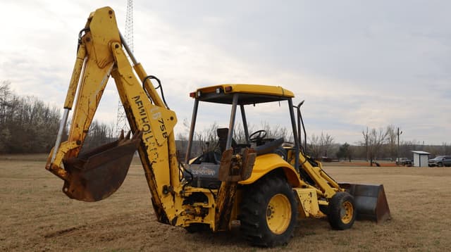 Image of New Holland LB75B equipment image 4