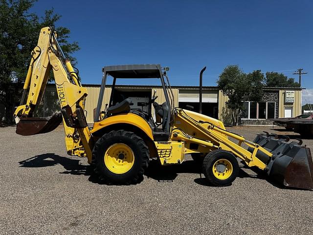 Image of New Holland LB75B equipment image 3