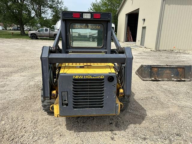 Image of New Holland LS160 equipment image 3