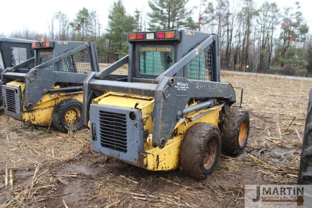Image of New Holland LS170 equipment image 3