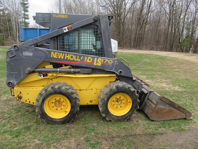Image of New Holland LS170 equipment image 3