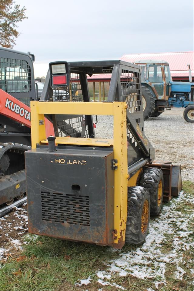 Image of New Holland LS125 equipment image 2