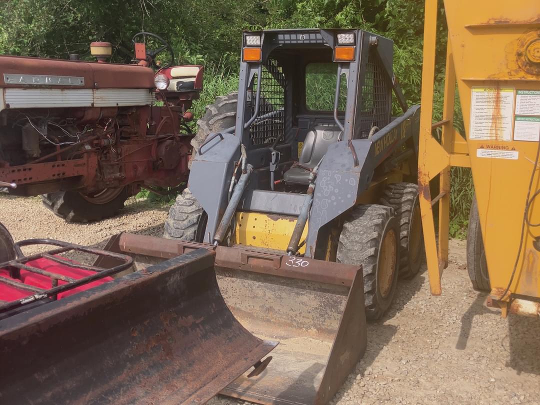 Image of New Holland LS140 Image 0