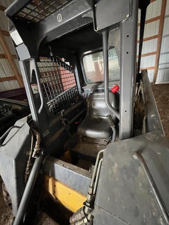 Image of New Holland LS140 equipment image 3