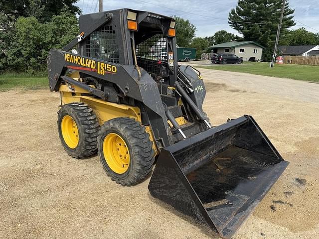 Image of New Holland LS150 equipment image 2