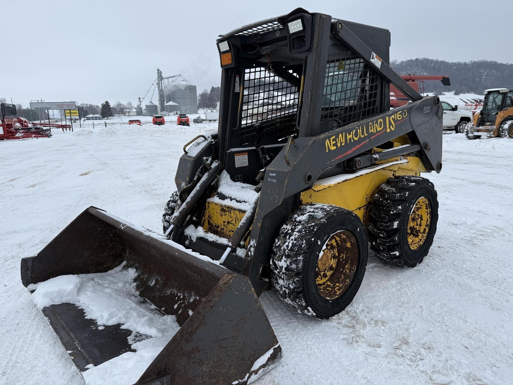 New Holland LS160 Equipment Image0