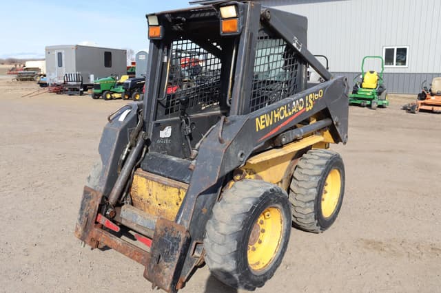 Image of New Holland LS160 equipment image 2