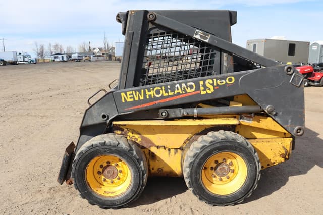 Image of New Holland LS160 equipment image 3