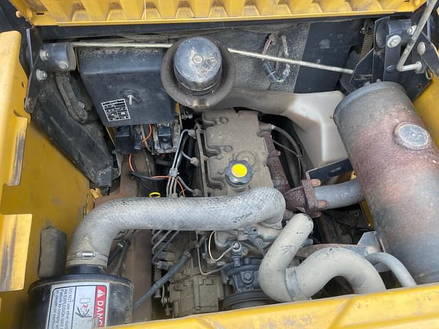 Image of New Holland LS160 equipment image 4