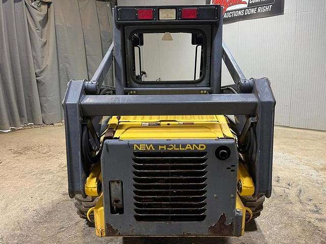 Image of New Holland LS160 equipment image 3