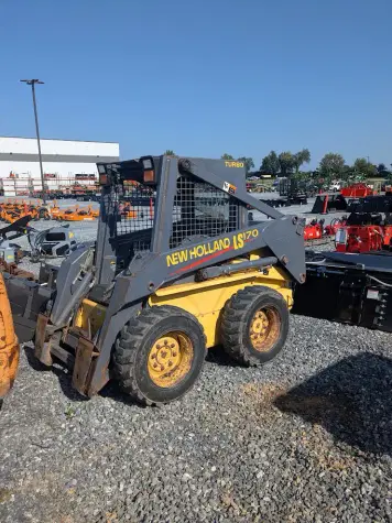 Main image New Holland LS170