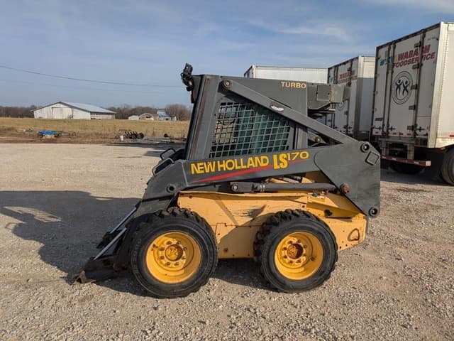 Image of New Holland LS170 equipment image 1