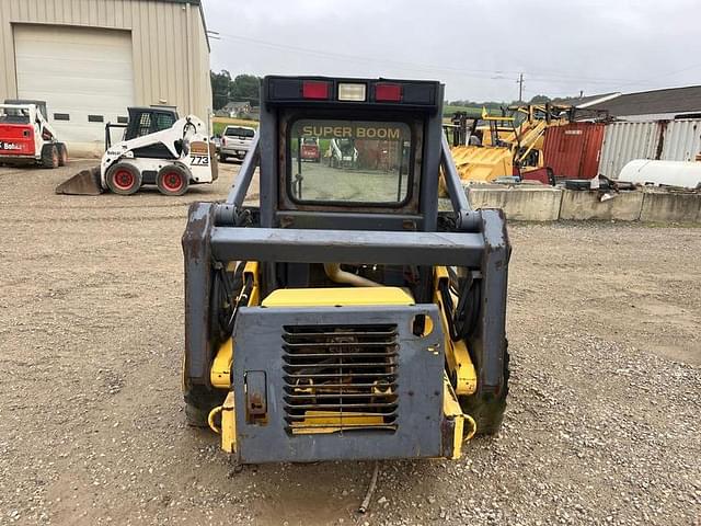 Image of New Holland LS170 equipment image 3