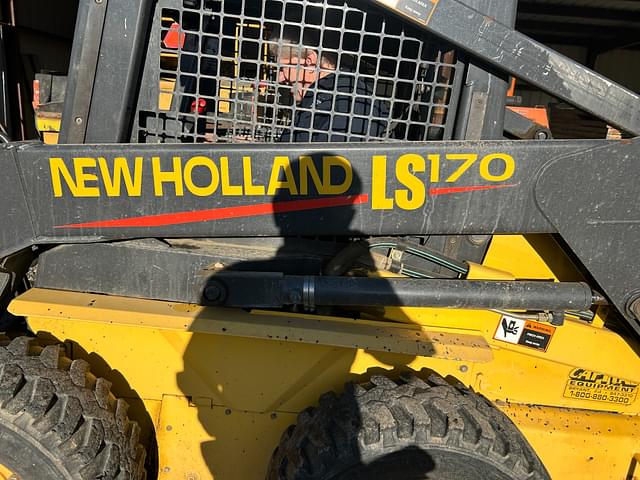 Image of New Holland LS170 equipment image 1