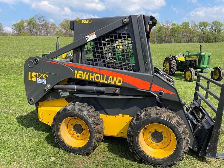 2006 New Holland LS170 Construction Skid Steers for Sale Tractor Zoom