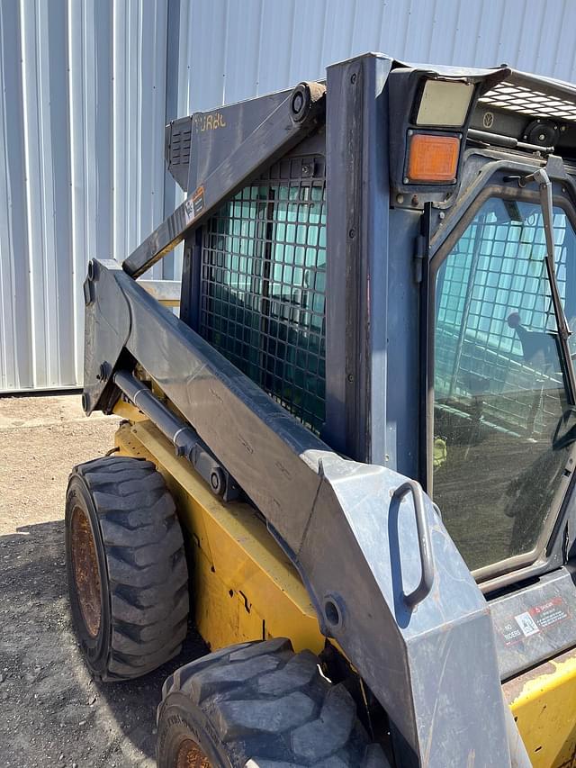 Thumbnail image New Holland LS170 11