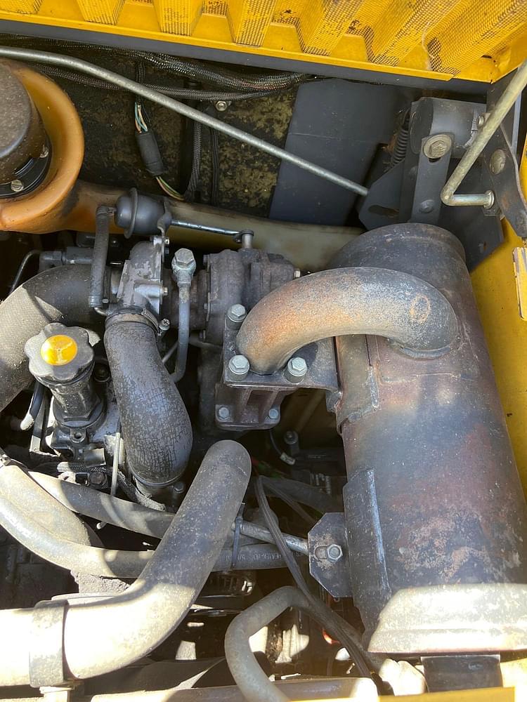 Main image New Holland LS170 25