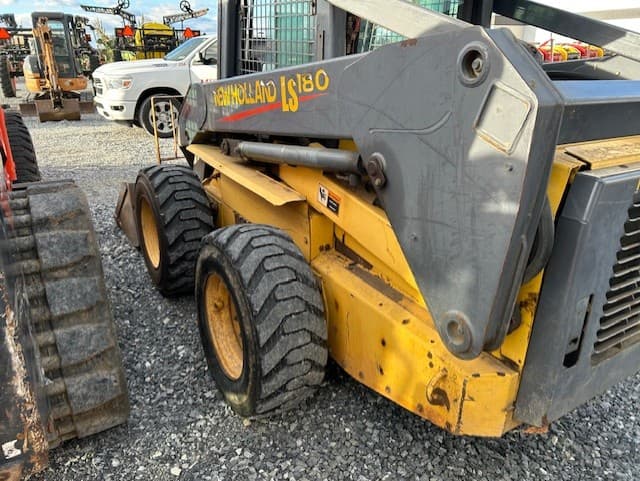 Image of New Holland LS180 equipment image 1