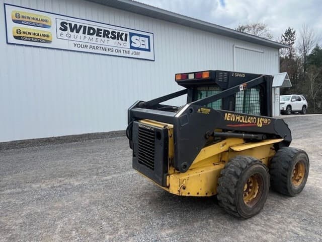 Image of New Holland LS180 equipment image 2