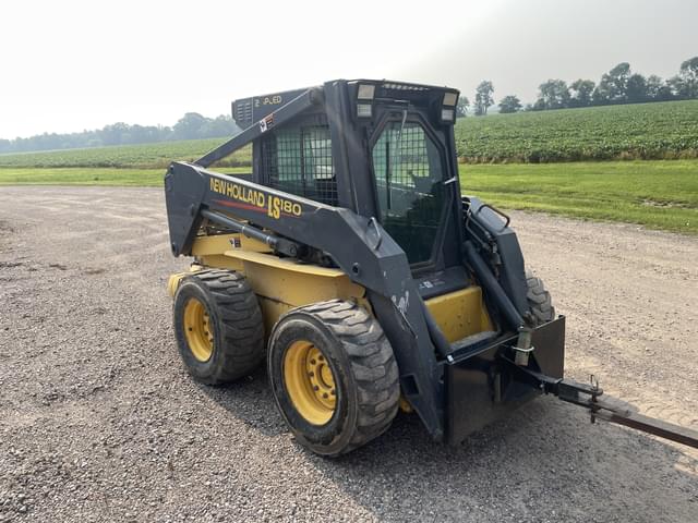Image of New Holland LS180 equipment image 1