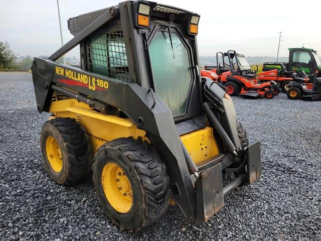 Image of New Holland LS180 equipment image 3