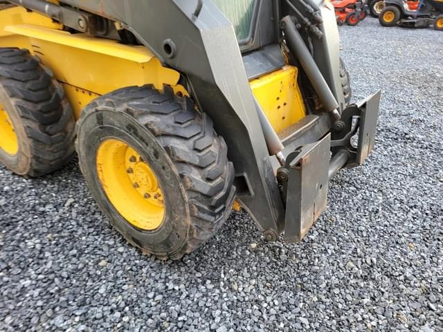 Image of New Holland LS180 equipment image 4
