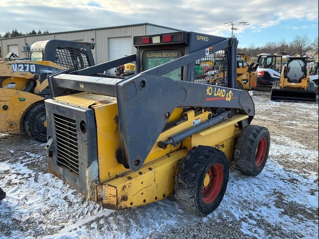 Image of New Holland LS190 equipment image 3