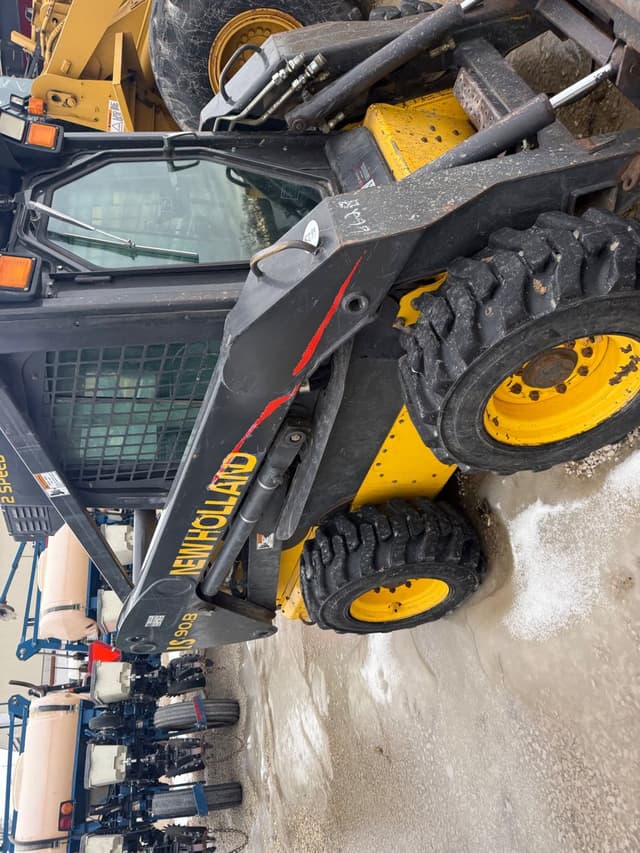 Image of New Holland LS190.B equipment image 4