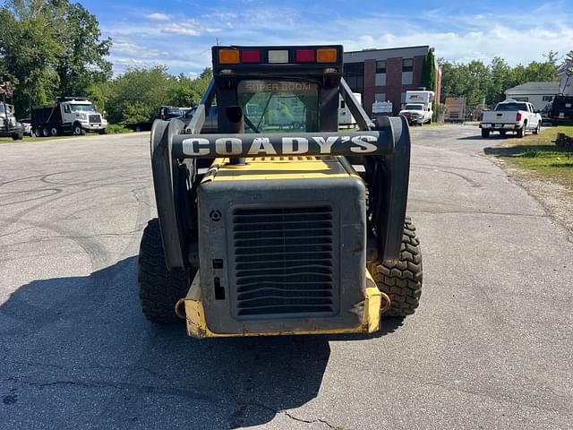 Image of New Holland LS190B equipment image 4