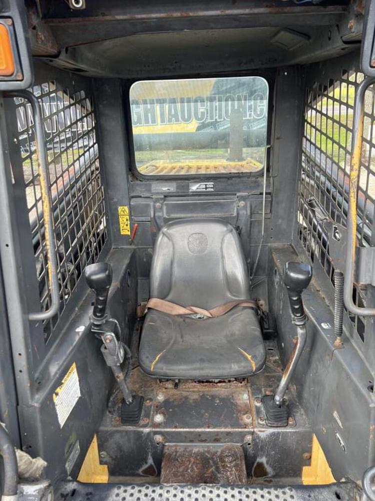 New Holland LS190.B Construction Skid Steers for Sale | Tractor Zoom