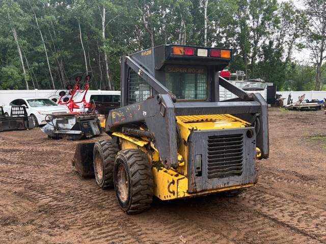 Image of New Holland LS170 equipment image 3