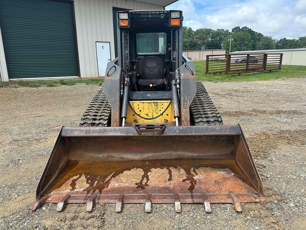 New Holland LT185.B Construction Compact Track Loaders For Sale ...