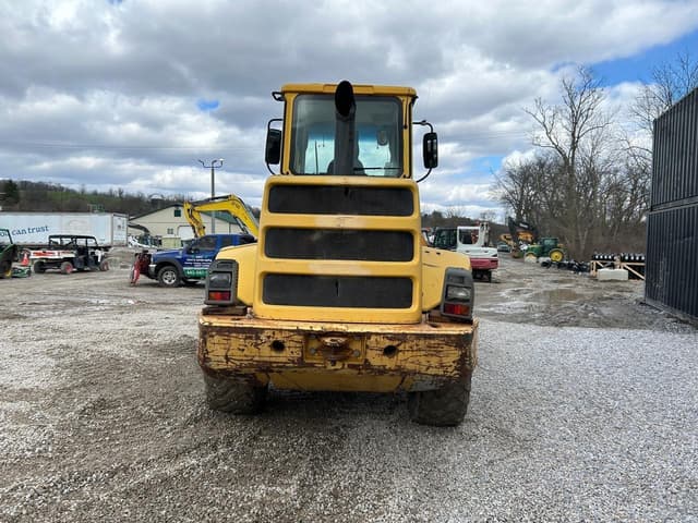 Image of New Holland LW110.B equipment image 2