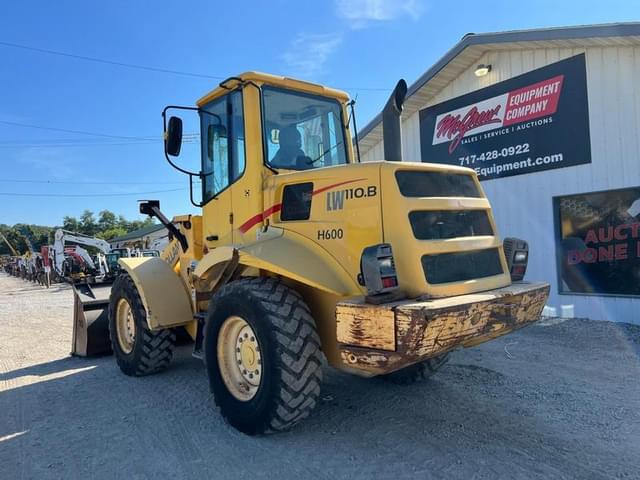 Image of New Holland LW110.B equipment image 2