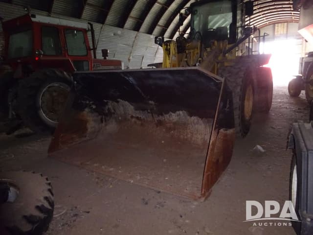 Image of New Holland LW190 equipment image 1