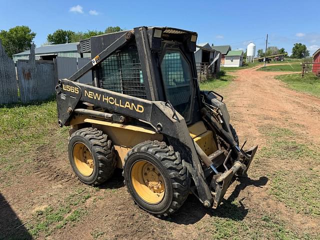 Image of New Holland LX565 equipment image 3