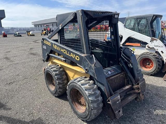 Image of New Holland LX565 equipment image 3