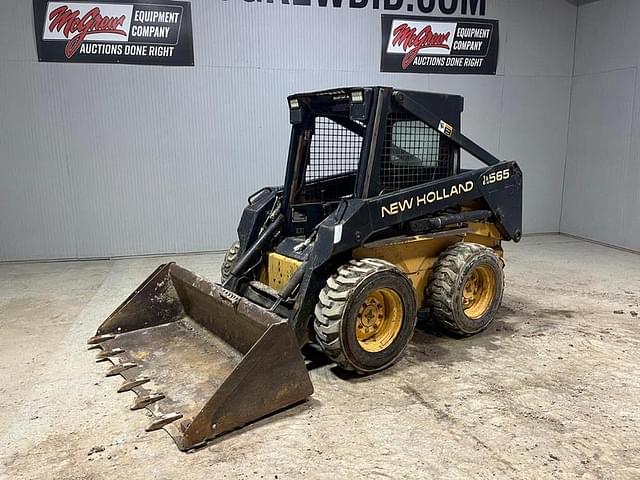 Image of New Holland LX565 equipment image 1