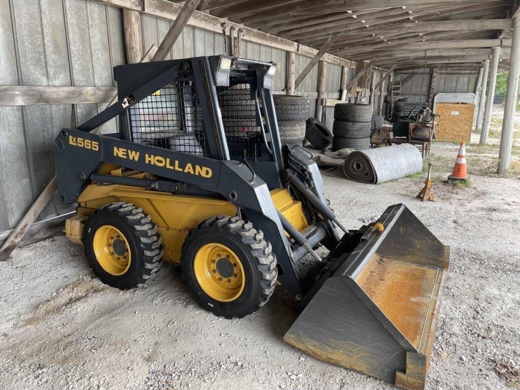 SOLD - New Holland LX565 Lot No. 16 Construction with 5,387