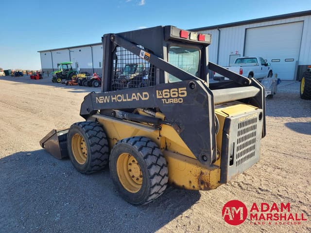 Image of New Holland LX665 equipment image 3
