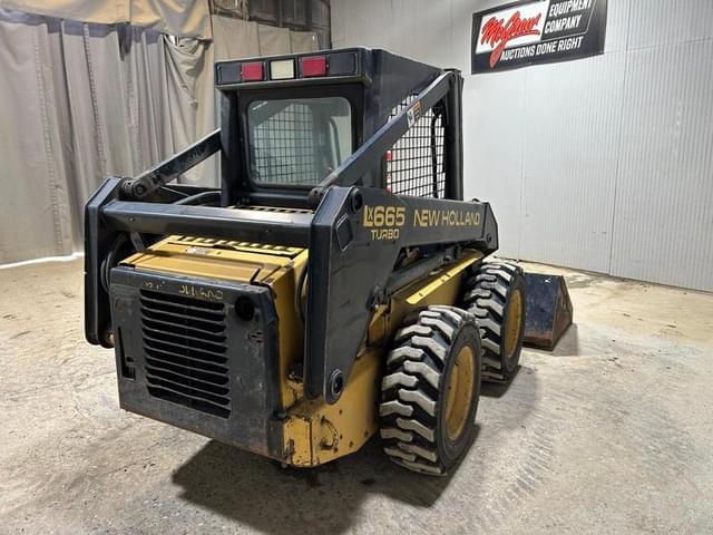 Image of New Holland LX665 equipment image 4