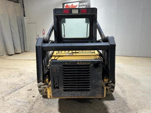 Image of New Holland LX665 equipment image 3