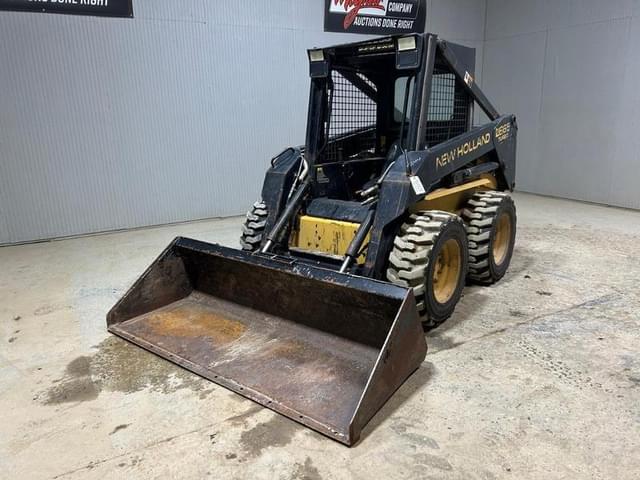 Image of New Holland LX665 equipment image 1
