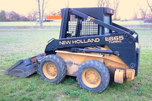 Image of New Holland LX665 equipment image 2